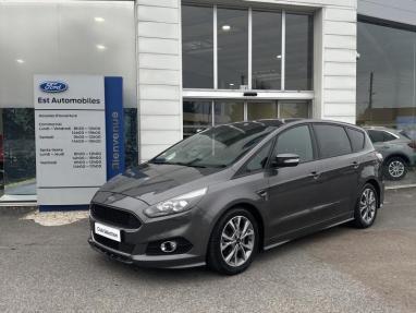 Voir le détail de l'offre de cette FORD S-MAX 2.0 TDCi 150ch Stop&Start ST-Line PowerShift de 2018 en vente à partir de 285.74 €  / mois