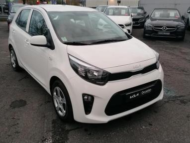 Voir le détail de l'offre de cette KIA Picanto 1.0 DPi 67ch Active de 2023 en vente à partir de 12 999 € 