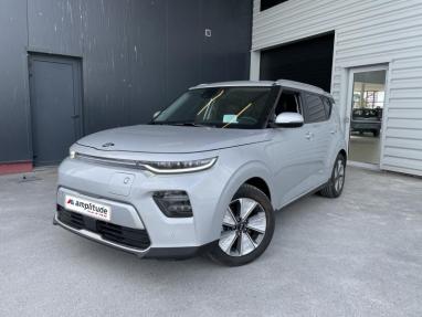 Voir le détail de l'offre de cette KIA e-Soul Premium 204ch de 2021 en vente à partir de 18 999 €