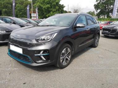 Voir le détail de l'offre de cette KIA e-Niro Lounge 204ch de 2022 en vente à partir de 345.49 €  / mois
