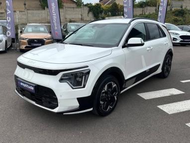Voir le détail de l'offre de cette KIA Niro EV 204ch Premium de 2023 en vente à partir de 274.79 €  / mois