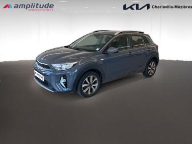 Voir le détail de l'offre de cette KIA Stonic 1.0 T-GDi 100ch MHEV Active iBVM6 de 2021 en vente à partir de 13 999 € 
