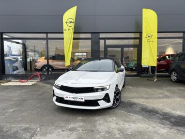 Voir le détail de l'offre de cette OPEL Astra 1.2 Turbo 130ch GS de 2024 en vente à partir de 24 999 € 