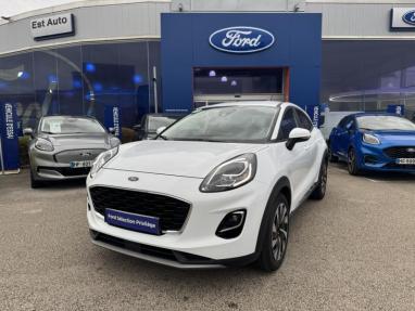 Voir le détail de l'offre de cette FORD Puma 1.0 Flexifuel 125ch S&S mHEV Titanium de 2023 en vente à partir de 201.3 €  / mois