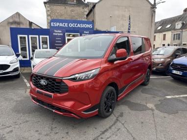 Voir le détail de l'offre de cette FORD Transit Custom Fg 320 L1H1 2.5 Duratec 232ch Hybride recheargeable Cabine Approfondie Sport CVT de 2025 en vente à partir de 49 999 € 
